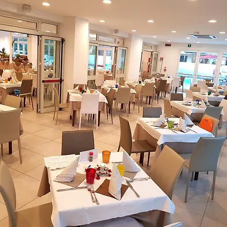 Hotel Helvetia 4*